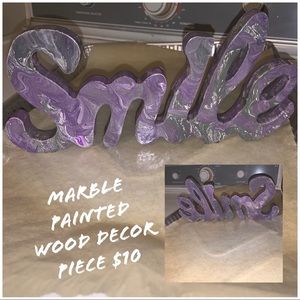 Marble painted wood decor piece